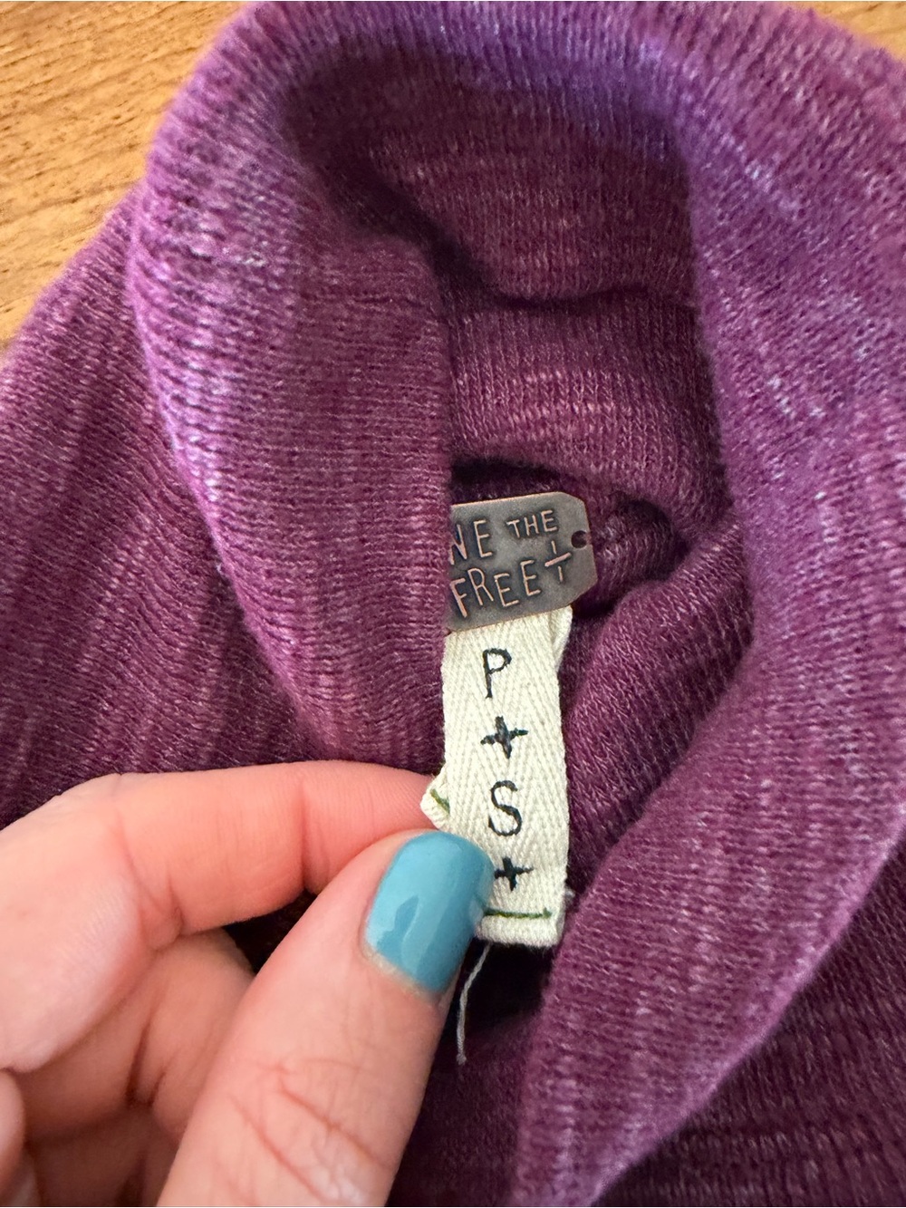 We the Free People Split Back Turtleneck Longline Top High Purple Short Womens S - Picture 7 of 10